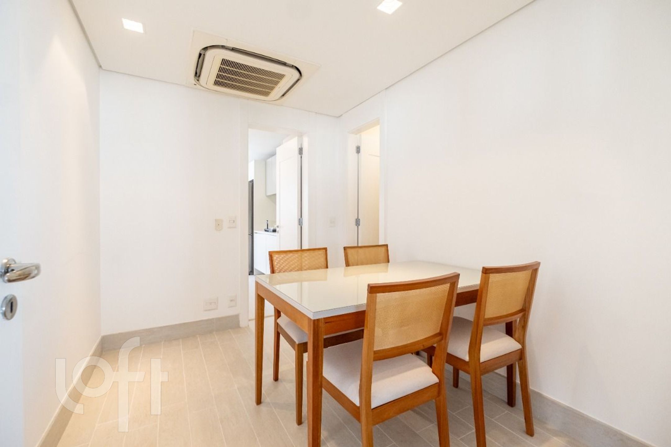 Apartamento à venda com 4 quartos, 275m² - Foto 26