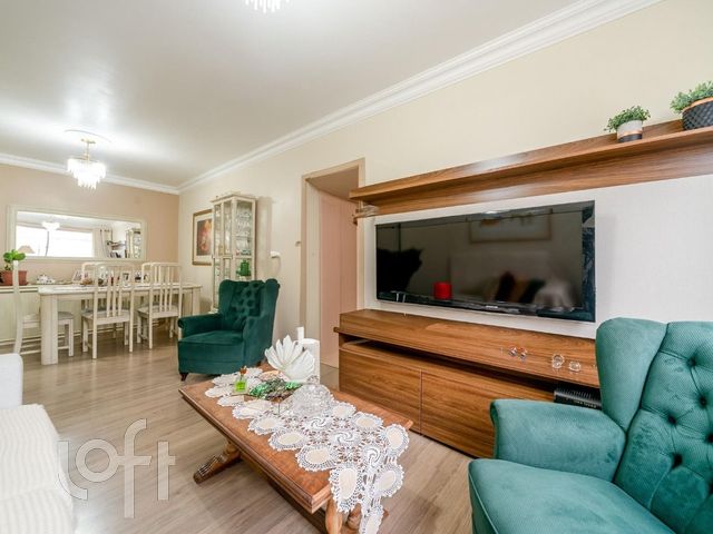 Apartamento com 106m², 3 dormitórios, 1 suíte, 1 vaga, Auxiliadora em Porto Alegre