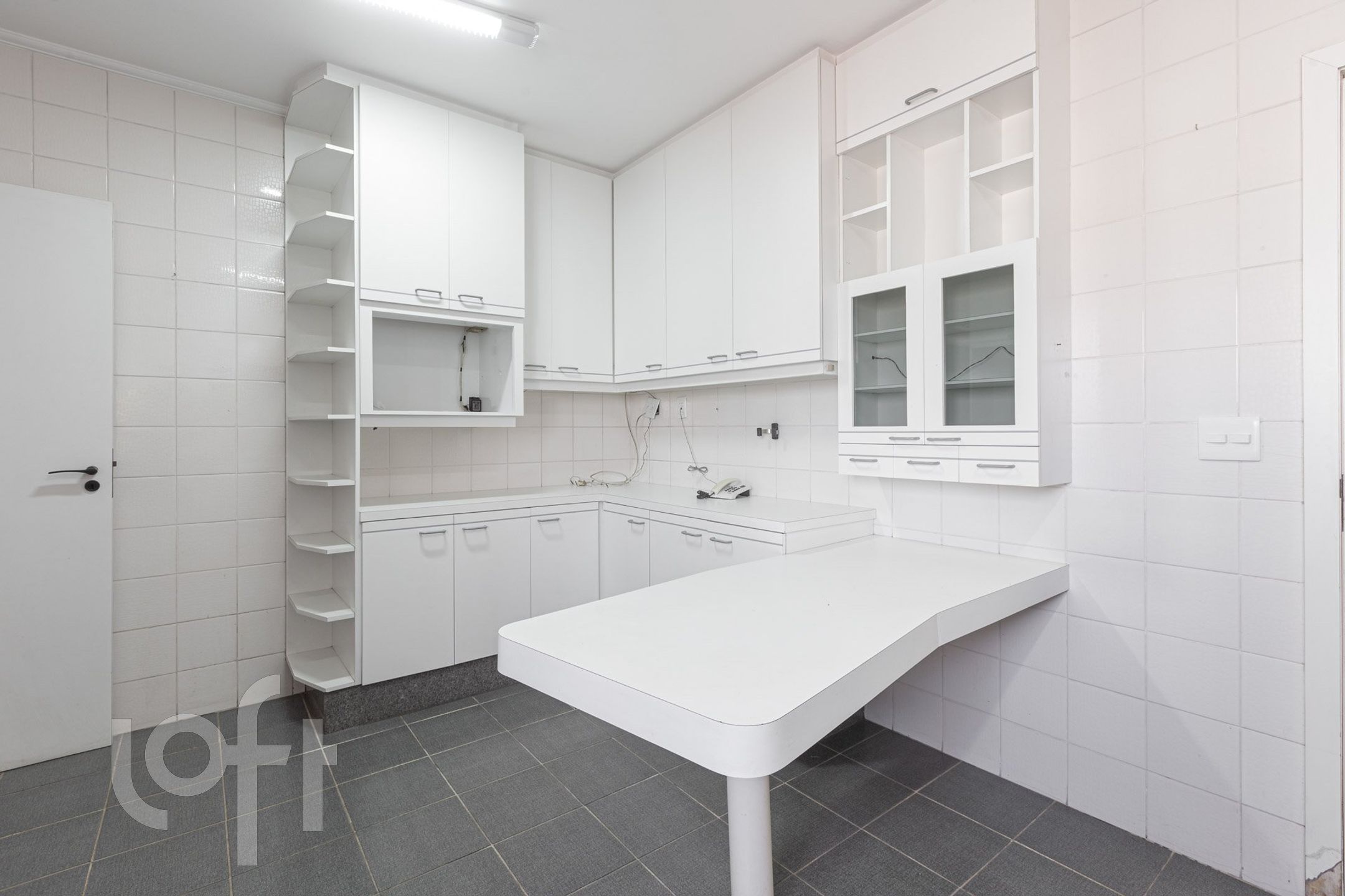 Apartamento à venda com 3 quartos, 150m² - Foto 11