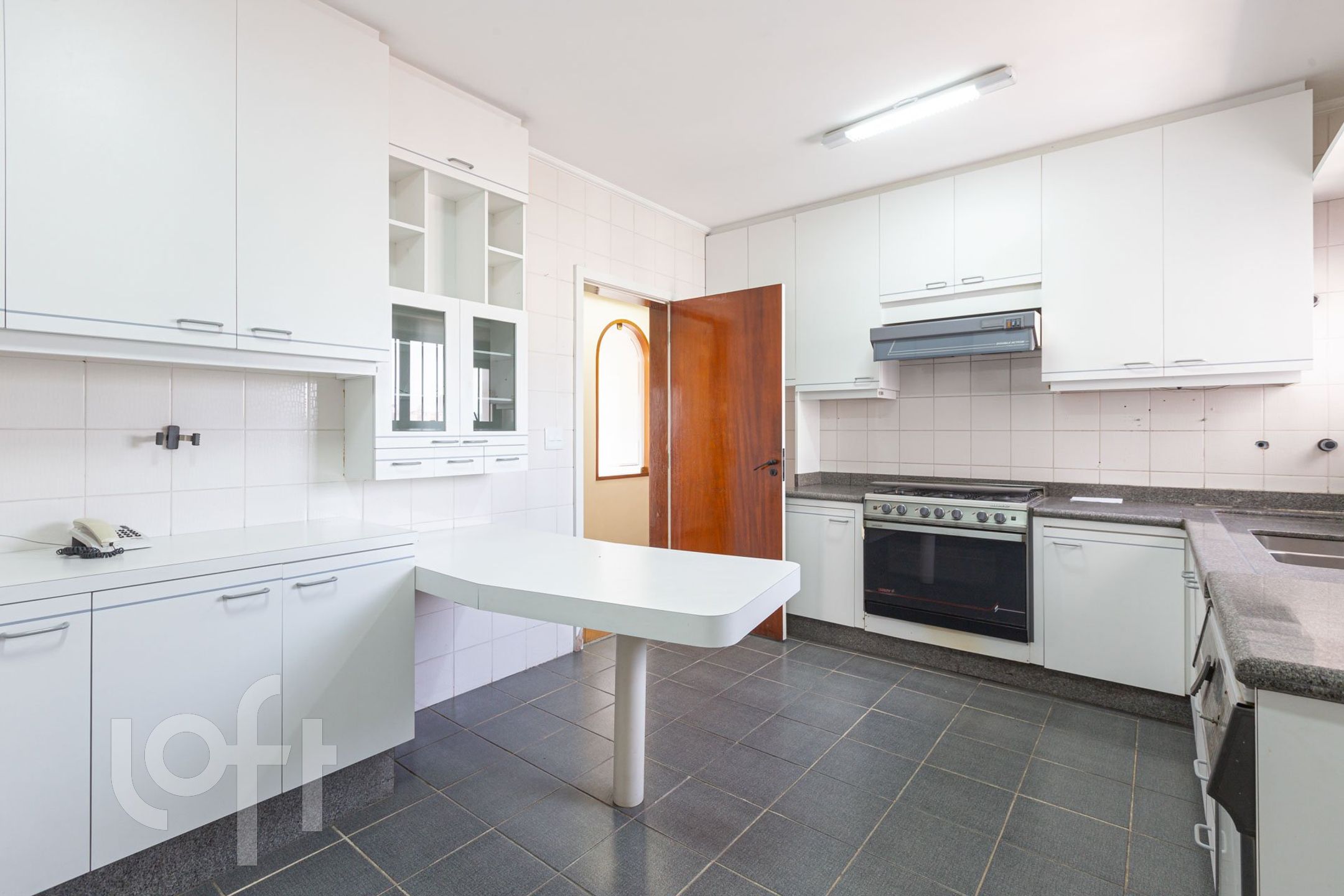 Apartamento à venda com 3 quartos, 150m² - Foto 10