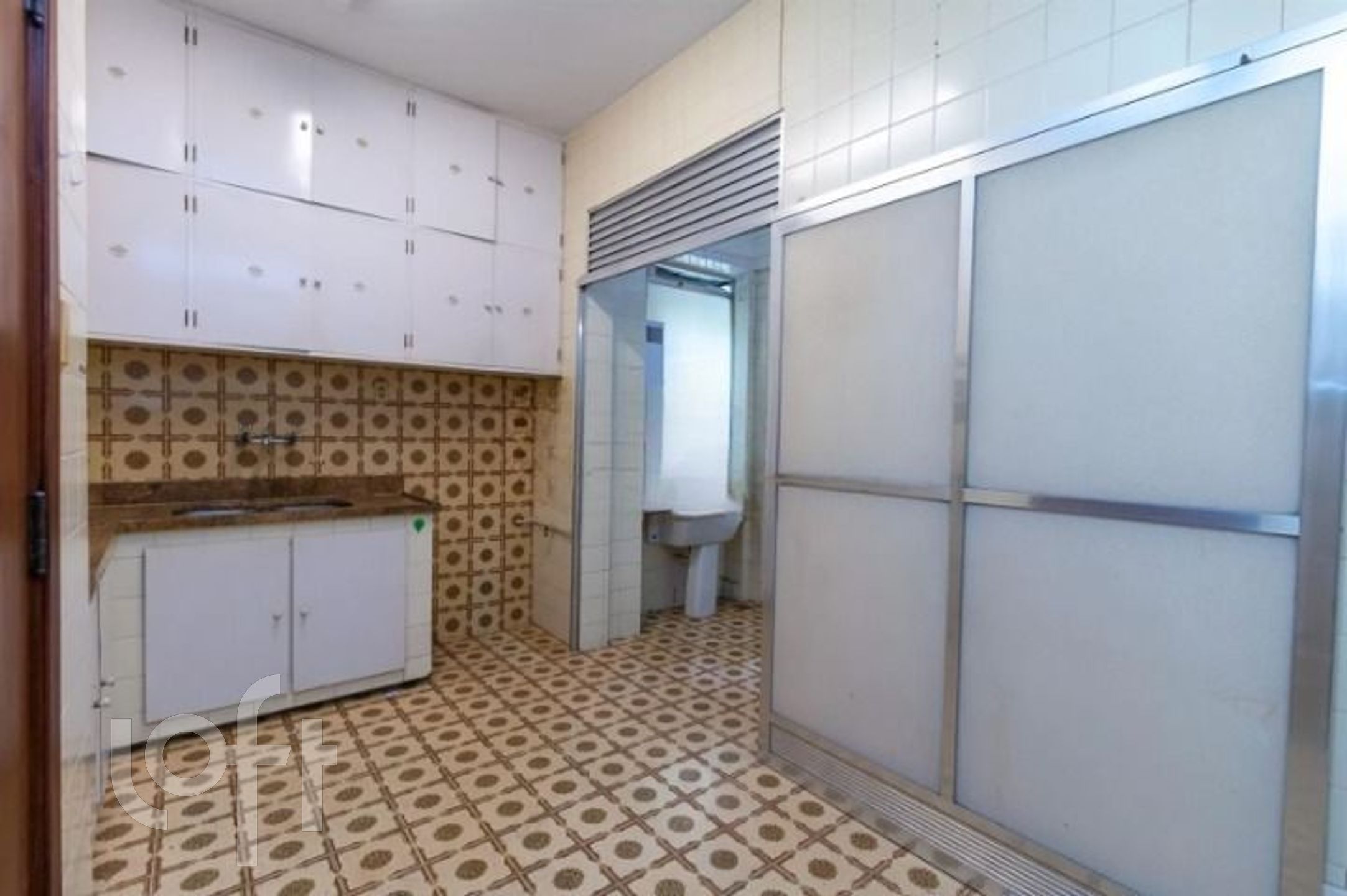 Apartamento à venda com 2 quartos, 85m² - Foto 16