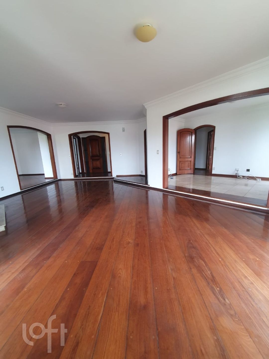 Apartamento à venda com 3 quartos, 239m² - Foto 31