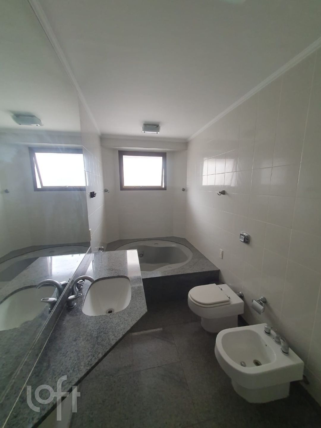 Apartamento à venda com 3 quartos, 239m² - Foto 14