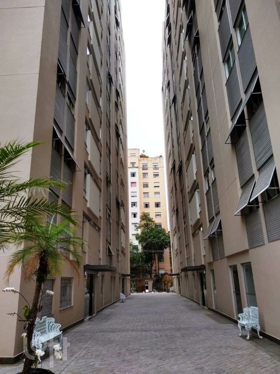 Apartamento à venda com 2 quartos, 72m² - Foto 22