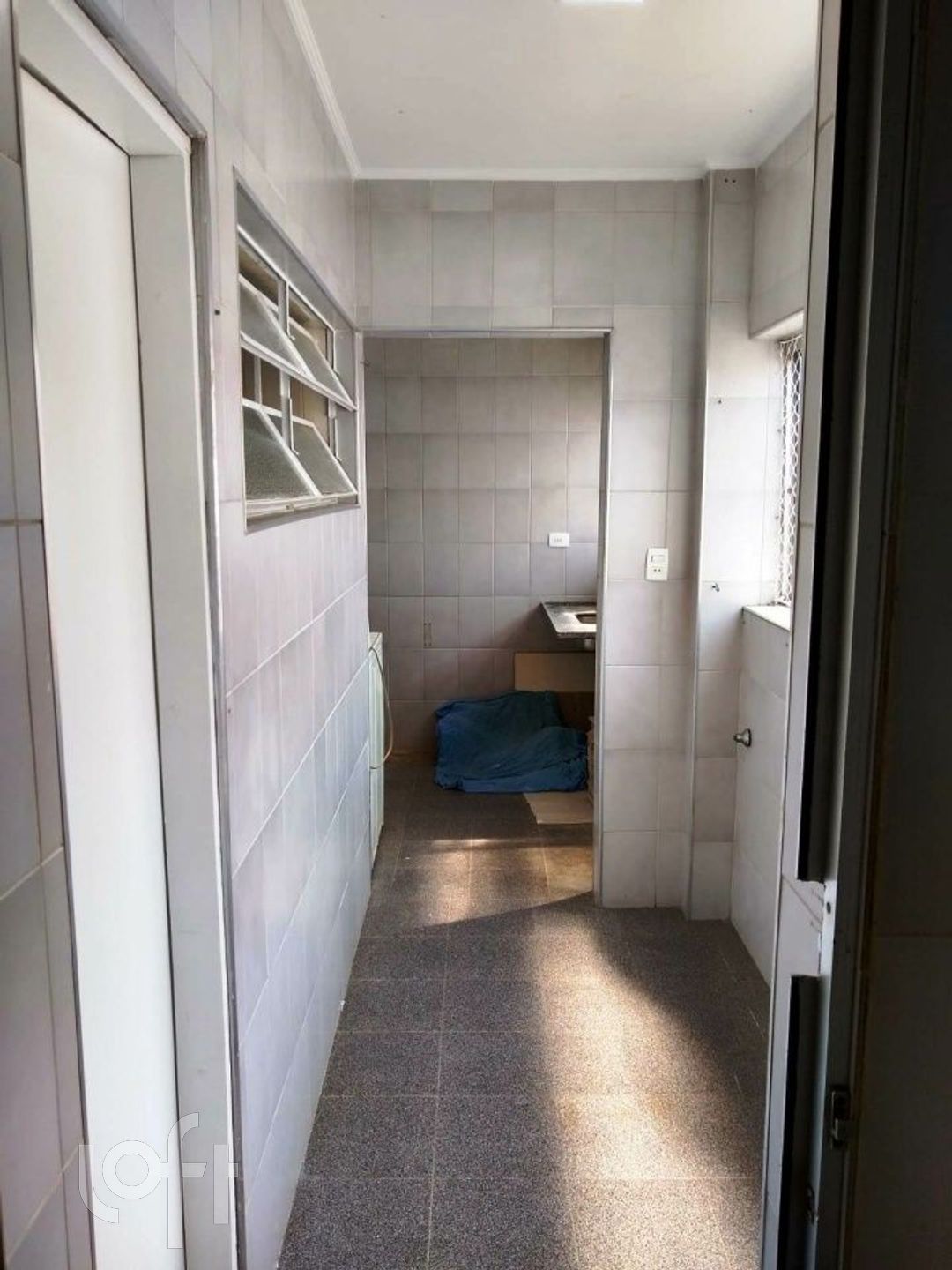 Apartamento à venda com 2 quartos, 72m² - Foto 6