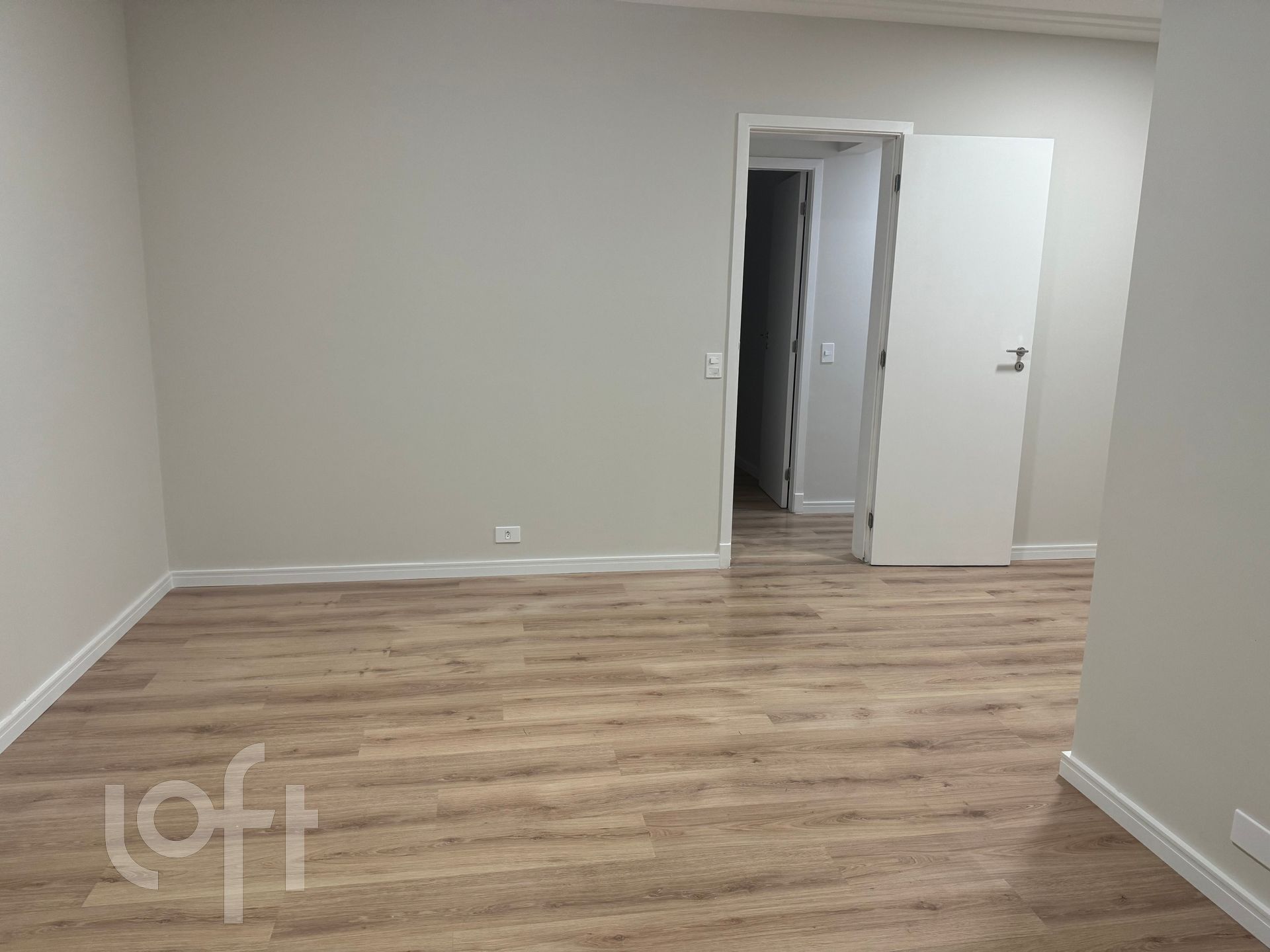 Apartamento à venda com 4 quartos, 177m² - Foto 13