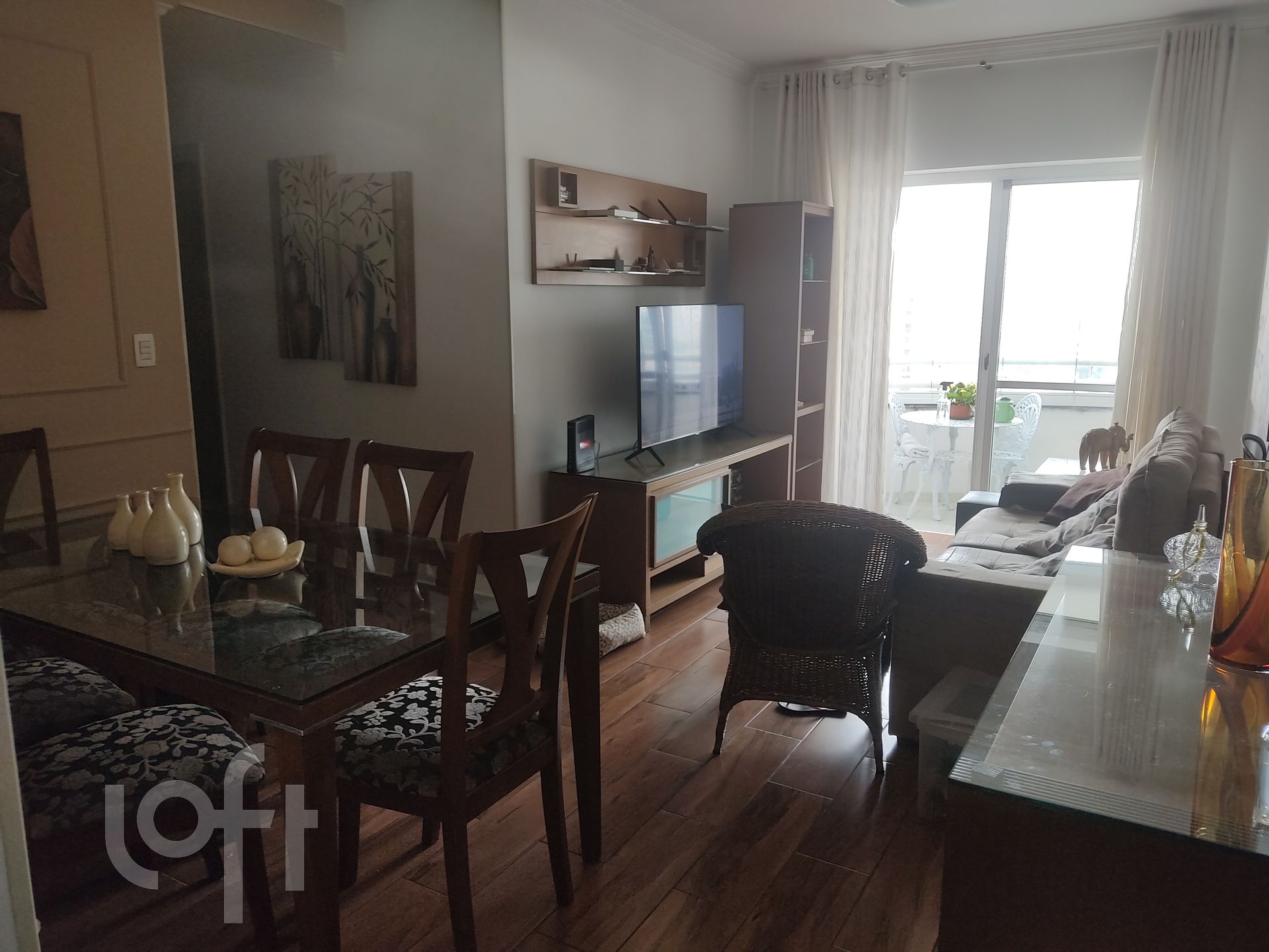 Apartamento à venda com 3 quartos, 79m² - Foto 1