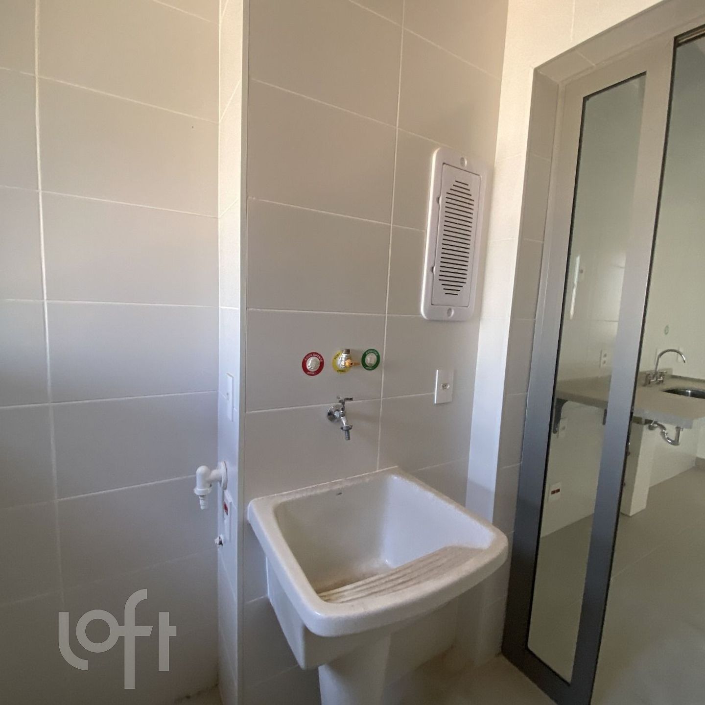 Apartamento à venda com 3 quartos, 79m² - Foto 16