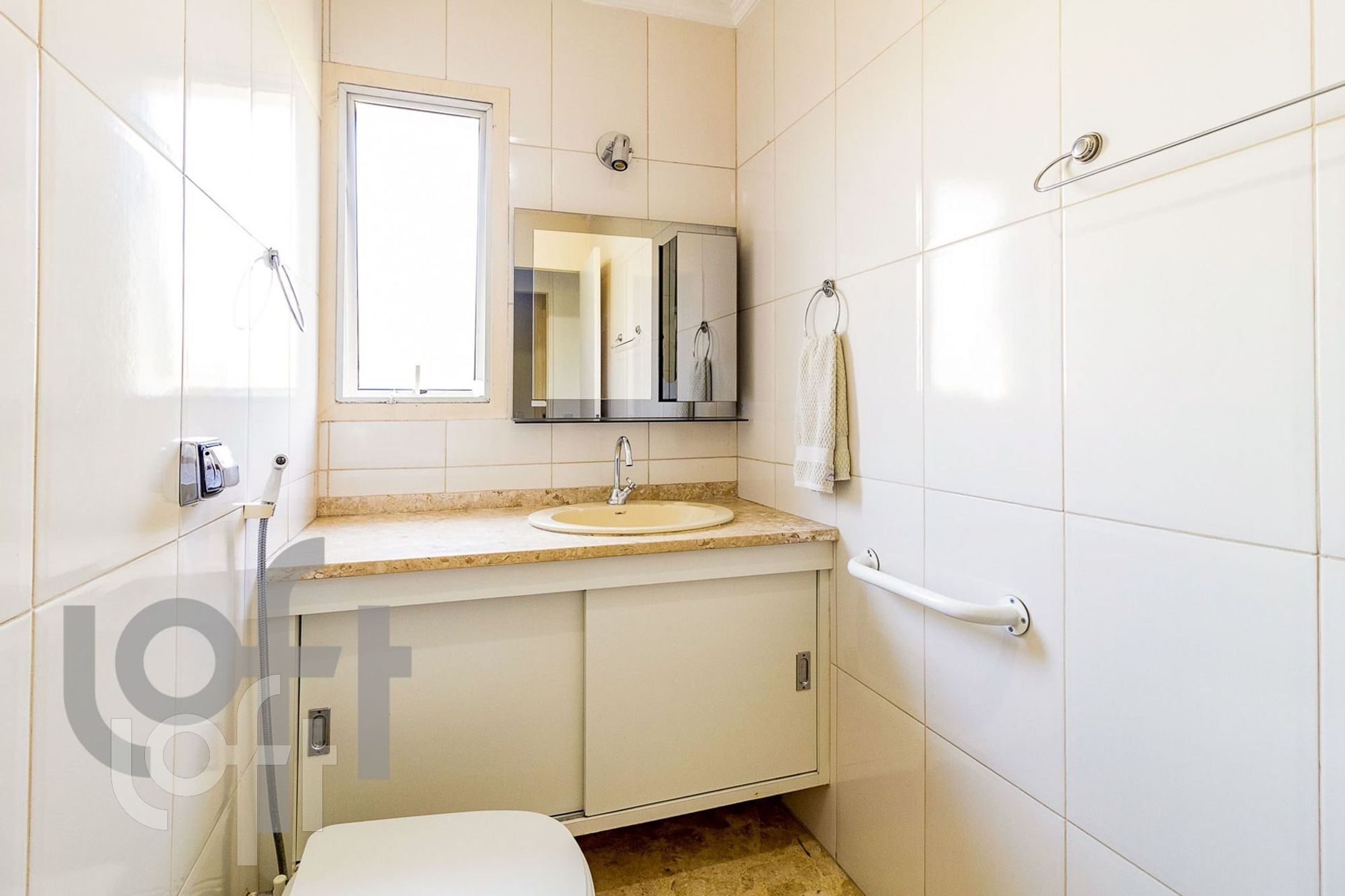 Apartamento à venda com 3 quartos, 103m² - Foto 3