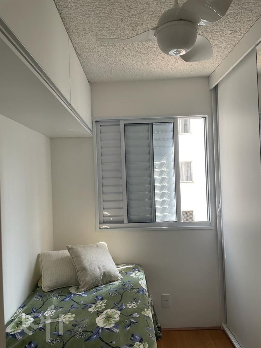 Apartamento à venda com 2 quartos, 42m² - Foto 10