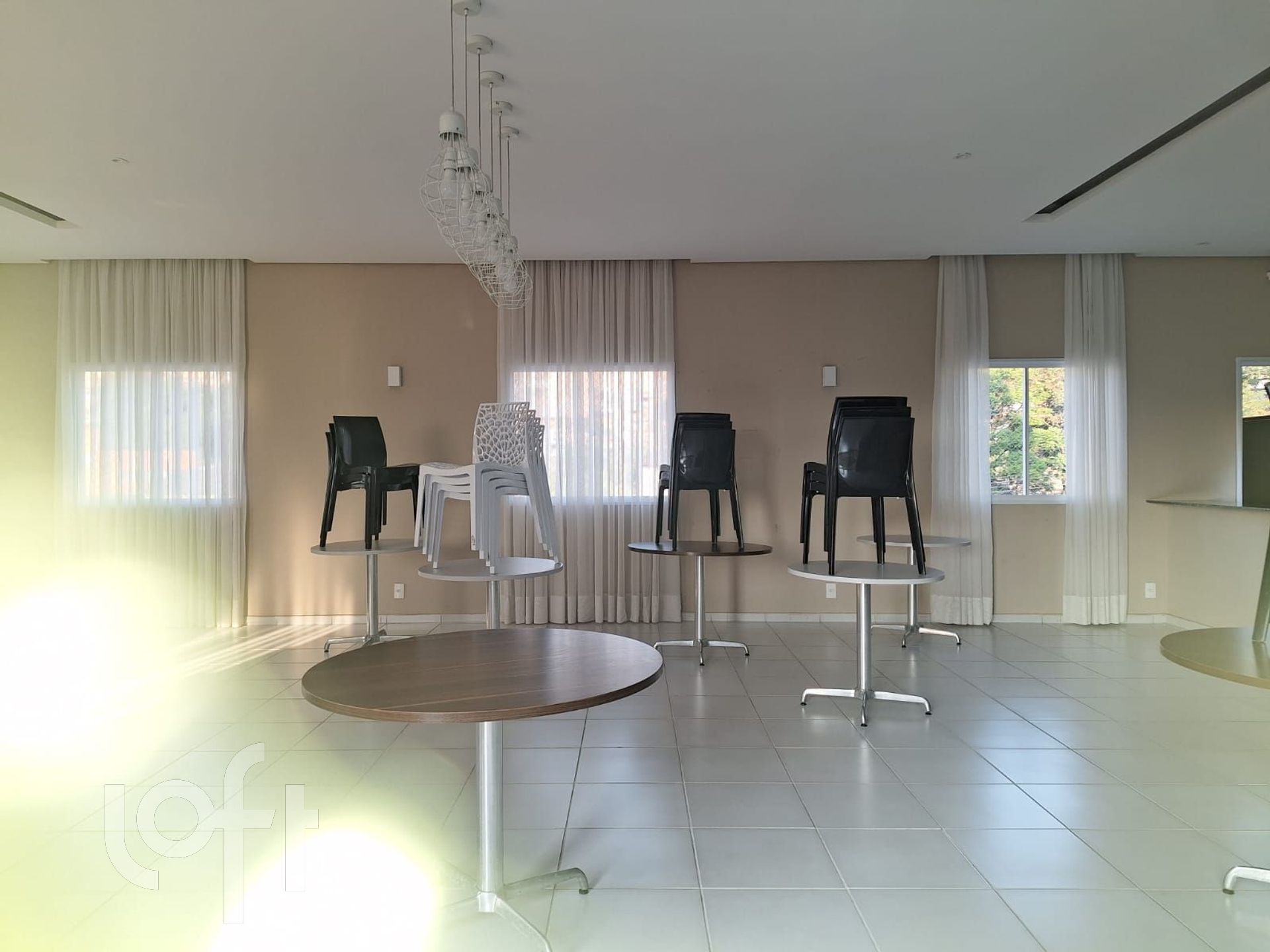 Apartamento à venda com 2 quartos, 42m² - Foto 22