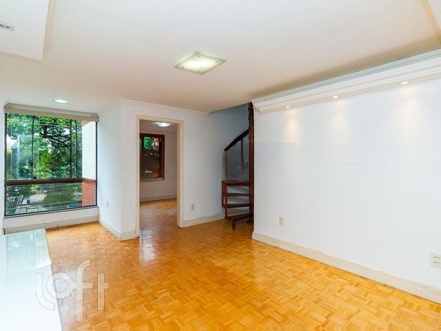 Apartamento com 97m², 1 dormitório, 1 vaga, Jardim Botânico em Porto Alegre