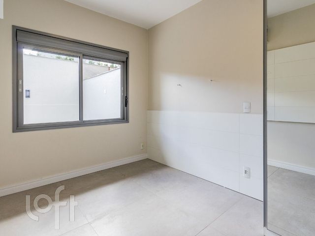 Apartamento com 110m², 2 dormitórios, 1 suíte, 2 vagas, Auxiliadora em Porto Alegre