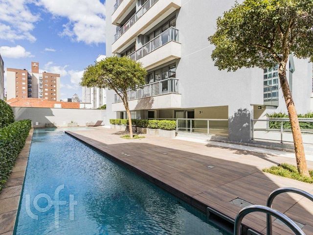 Apartamento com 110m², 2 dormitórios, 1 suíte, 2 vagas, Auxiliadora em Porto Alegre