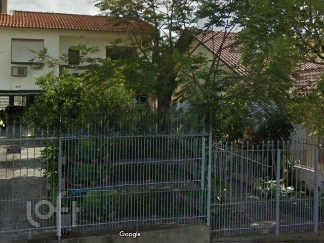 Casa com 169m², 3 dormitórios, 1 suíte, 6 vagas, Cristo Redentor em Porto Alegre