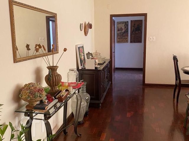 Apartamento com 106m², 3 dormitórios, Independência em Porto Alegre