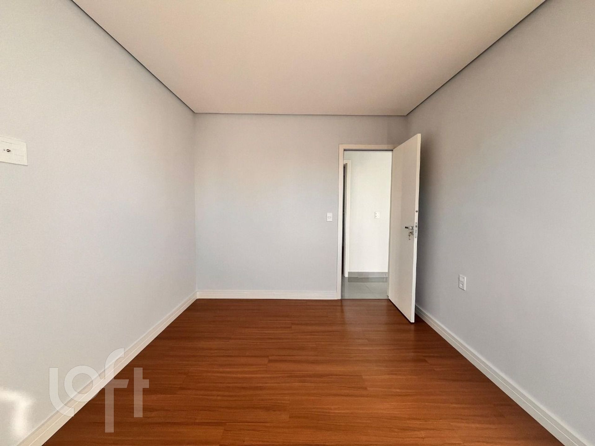 Apartamento à venda com 3 quartos, 148m² - Foto 5