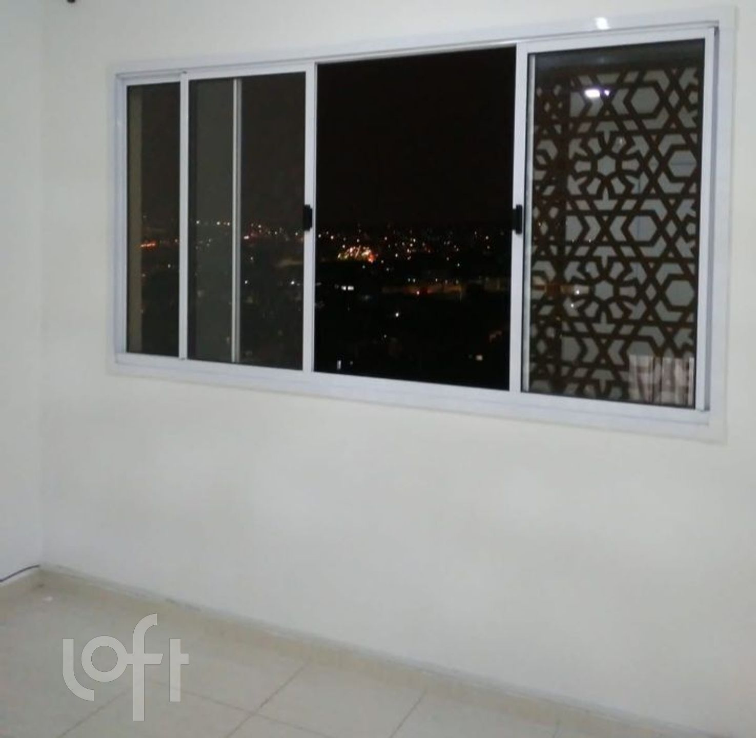 Apartamento à venda com 1 quarto, 24m² - Foto 2