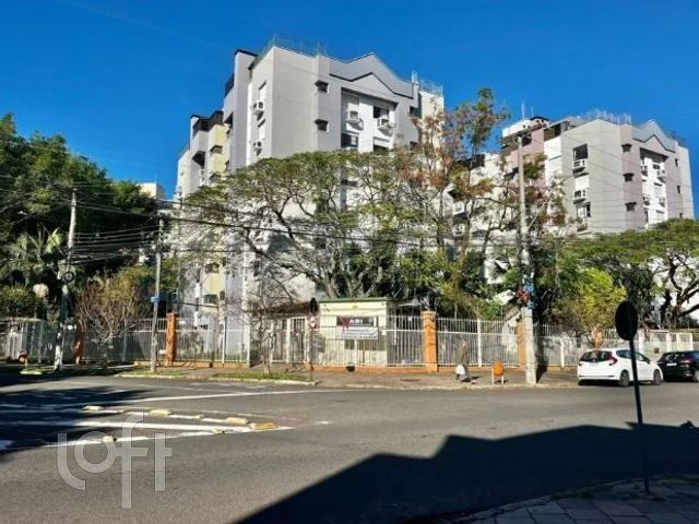 Apartamento com 82m², 3 dormitórios, 1 suíte, 1 vaga, Cristo Redentor em Porto Alegre