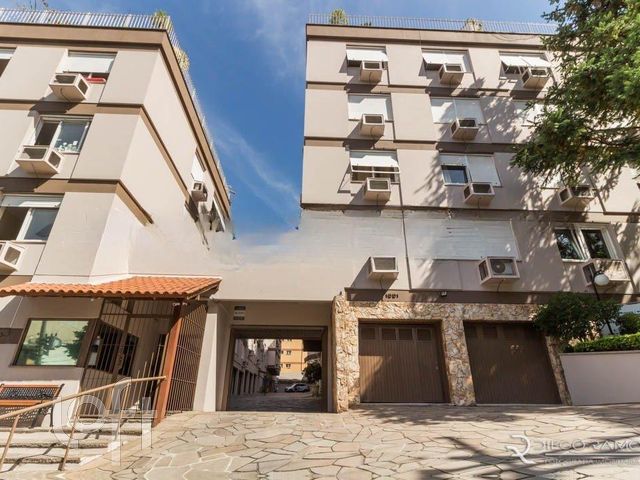 Apartamento com 93m², 3 dormitórios, 1 suíte, 1 vaga, Bela Vista em Porto Alegre