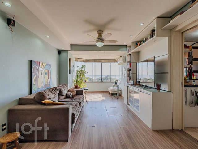 Apartamento com 90m², 3 dormitórios, 1 suíte, 1 vaga, Praia de Belas em Porto Alegre