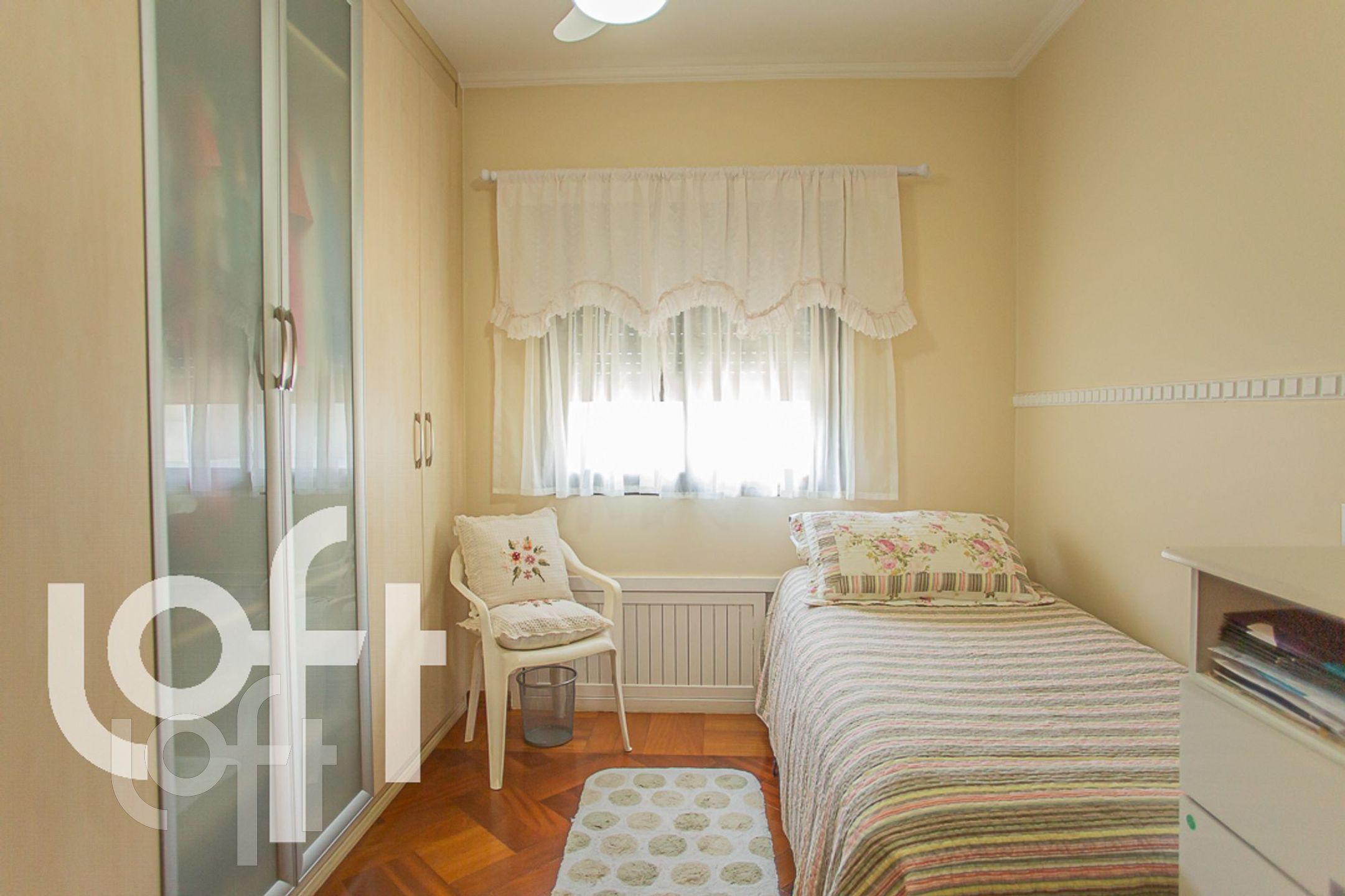 Apartamento à venda com 3 quartos, 96m² - Foto 7