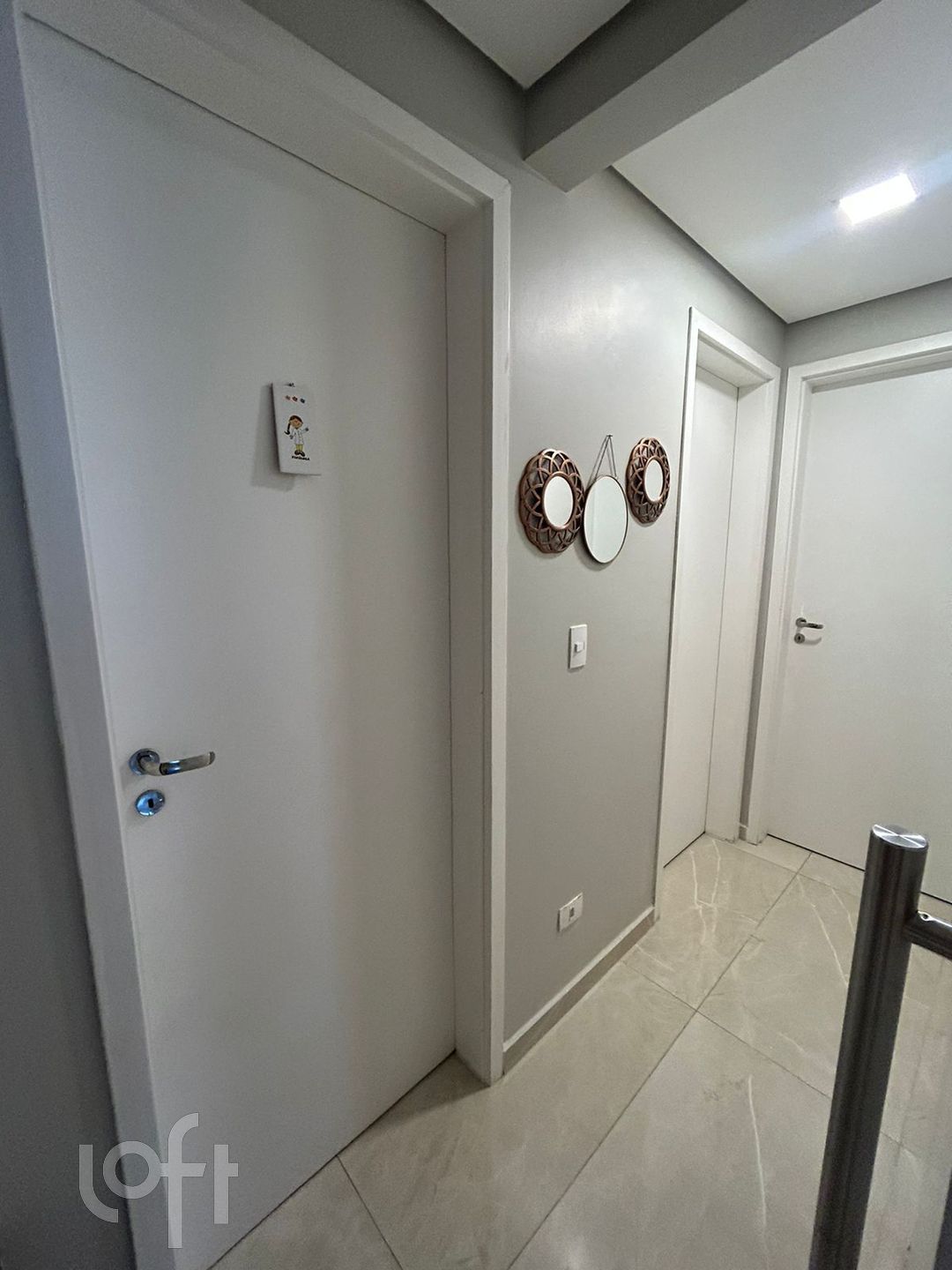 Apartamento à venda com 3 quartos, 105m² - Foto 9