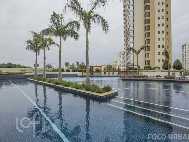 Apartamento com 222m², 3 dormitórios, 3 suítes, 3 vagas, Jardim Europa em Porto Alegre