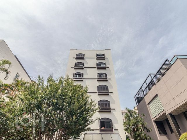 Apartamento com 73m², 2 dormitórios, 1 vaga, Auxiliadora em Porto Alegre