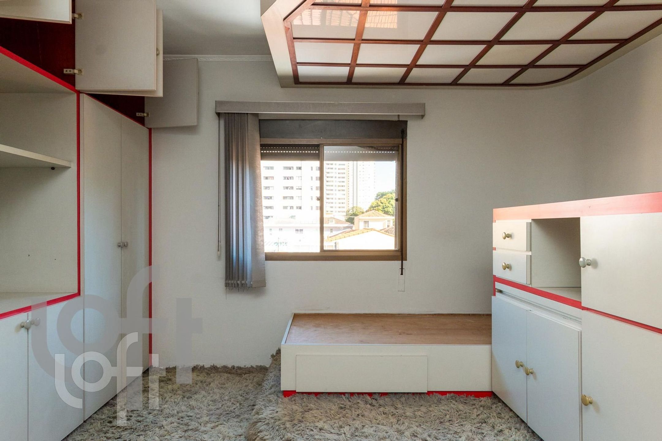 Apartamento à venda com 4 quartos, 220m² - Foto 12