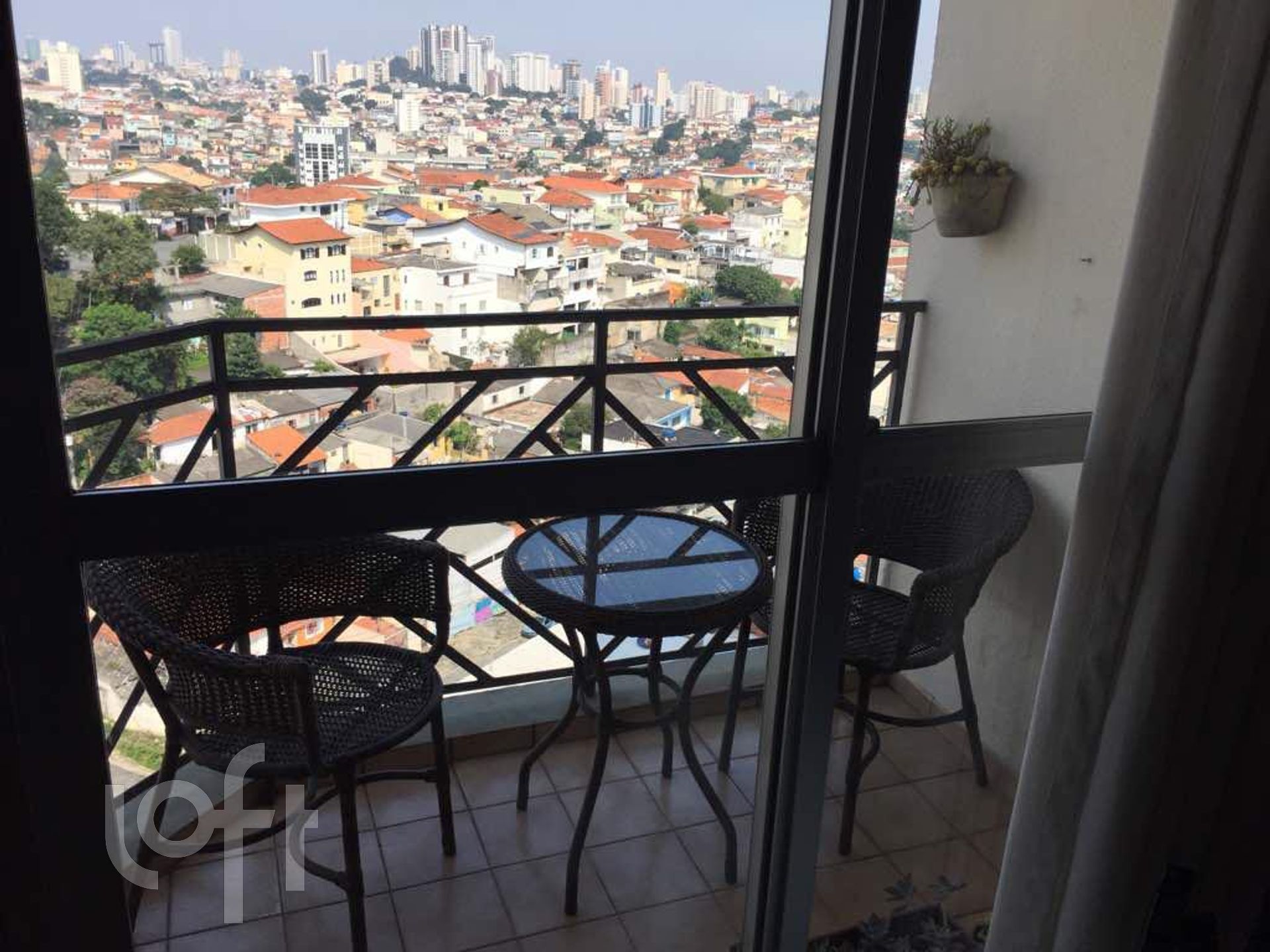 Apartamento à venda com 3 quartos, 72m² - Foto 2