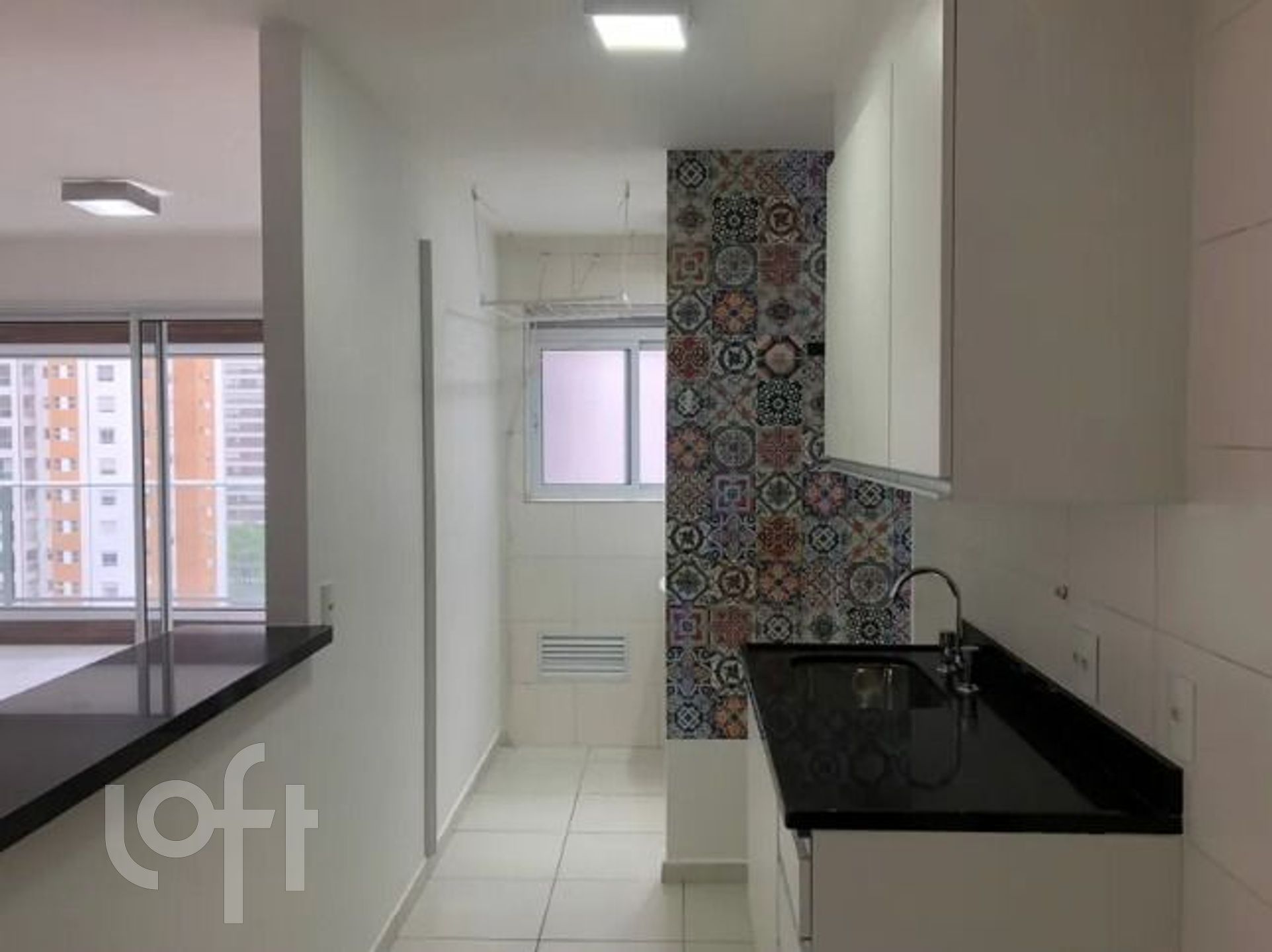 Apartamento à venda com 2 quartos, 70m² - Foto 5