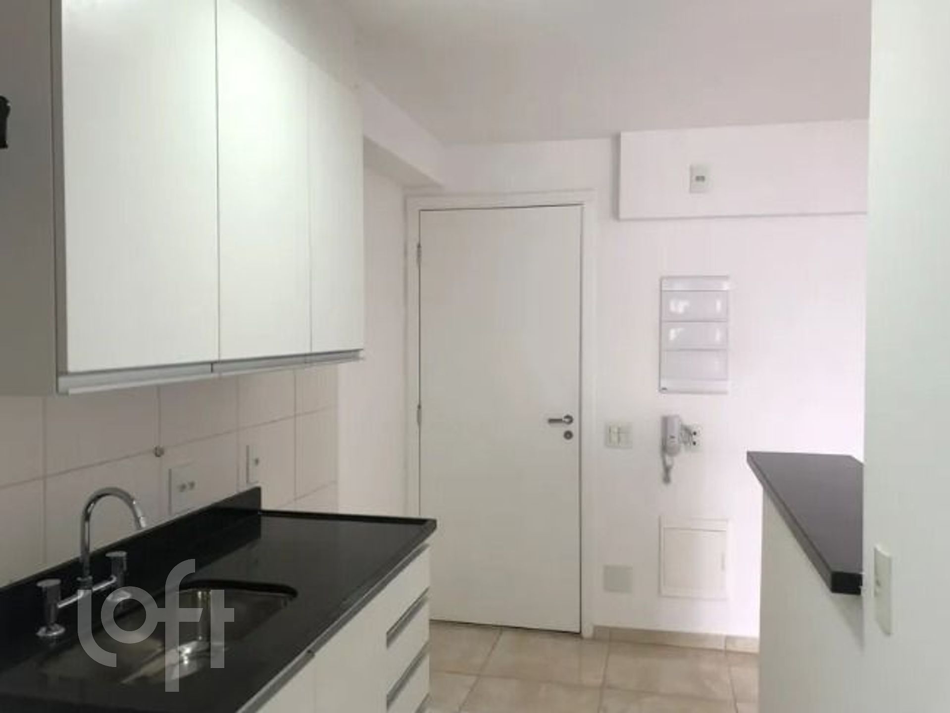 Apartamento à venda com 2 quartos, 70m² - Foto 9