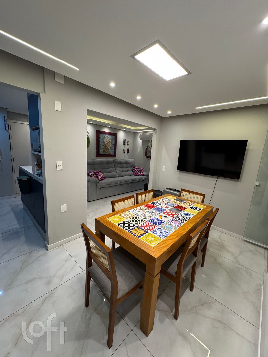 Apartamento à venda com 2 quartos, 57m² - Foto 5