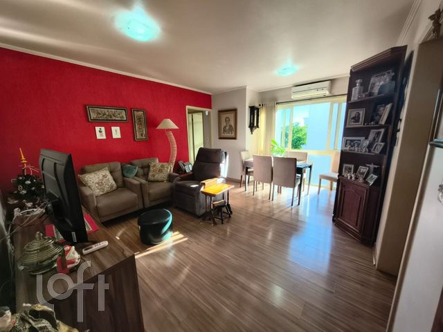 Apartamento com 88m², 3 dormitórios, 1 vaga, Santana em Porto Alegre