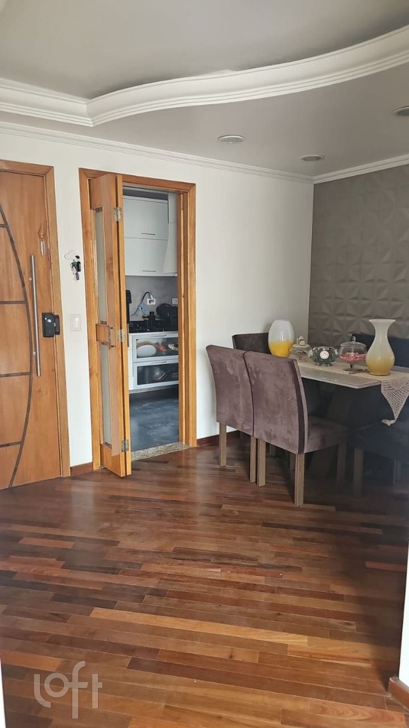 Apartamento à venda com 3 quartos, 67m² - Foto 4