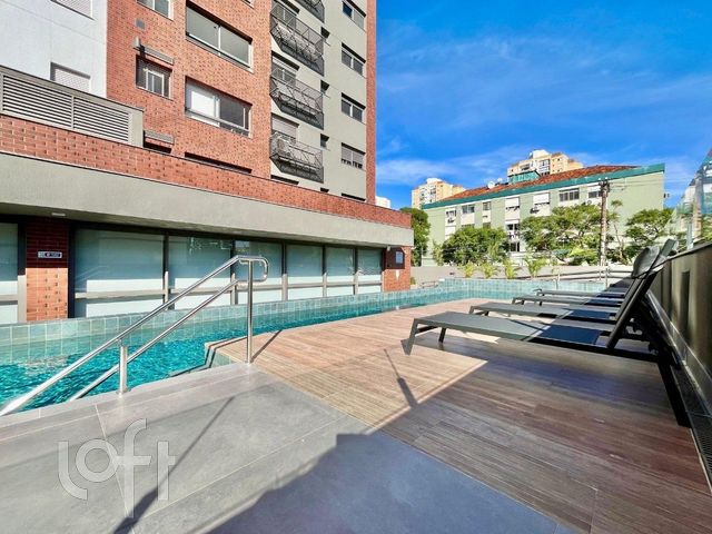 Apartamento com 82m², 3 dormitórios, 1 suíte, 2 vagas, Vila Ipiranga em Porto Alegre