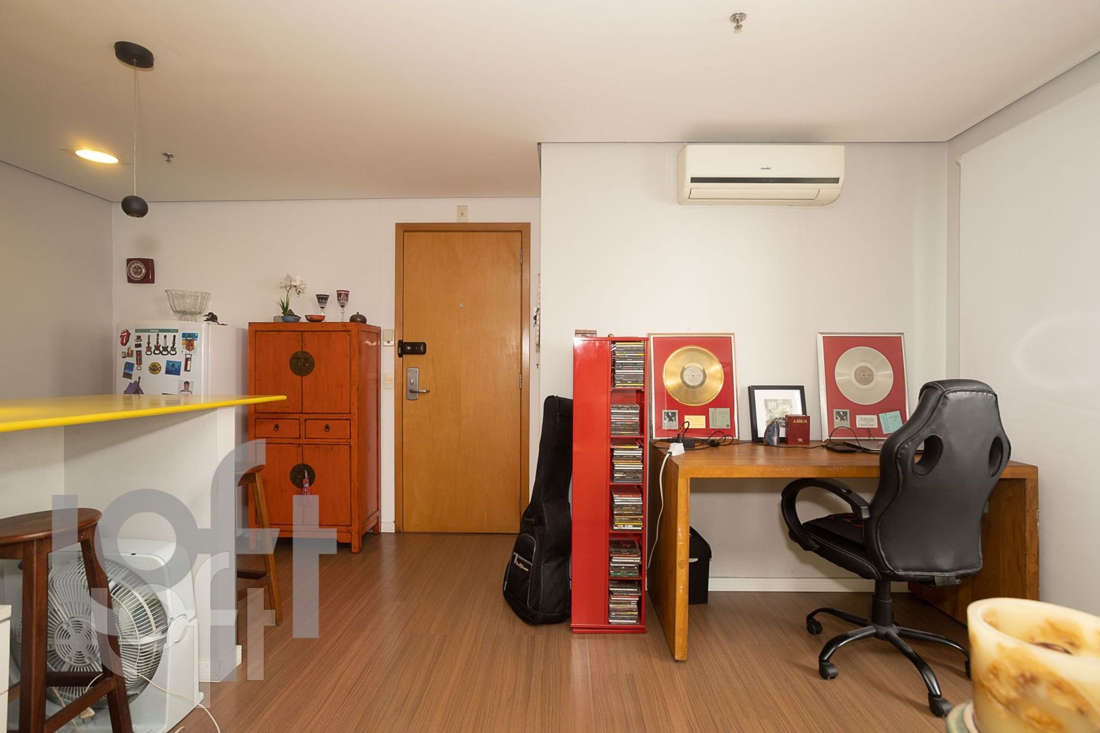 Apartamento à venda com 1 quarto, 37m² - Foto 5