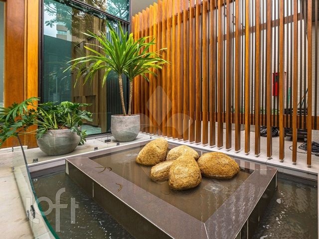 Apartamento com 257m², 4 dormitórios, 4 suítes, 4 vagas, Bela Vista em Porto Alegre