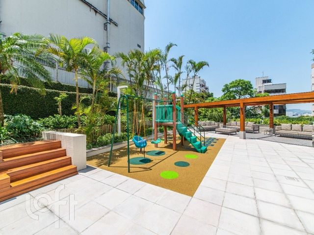 Apartamento com 257m², 4 dormitórios, 4 suítes, 4 vagas, Bela Vista em Porto Alegre