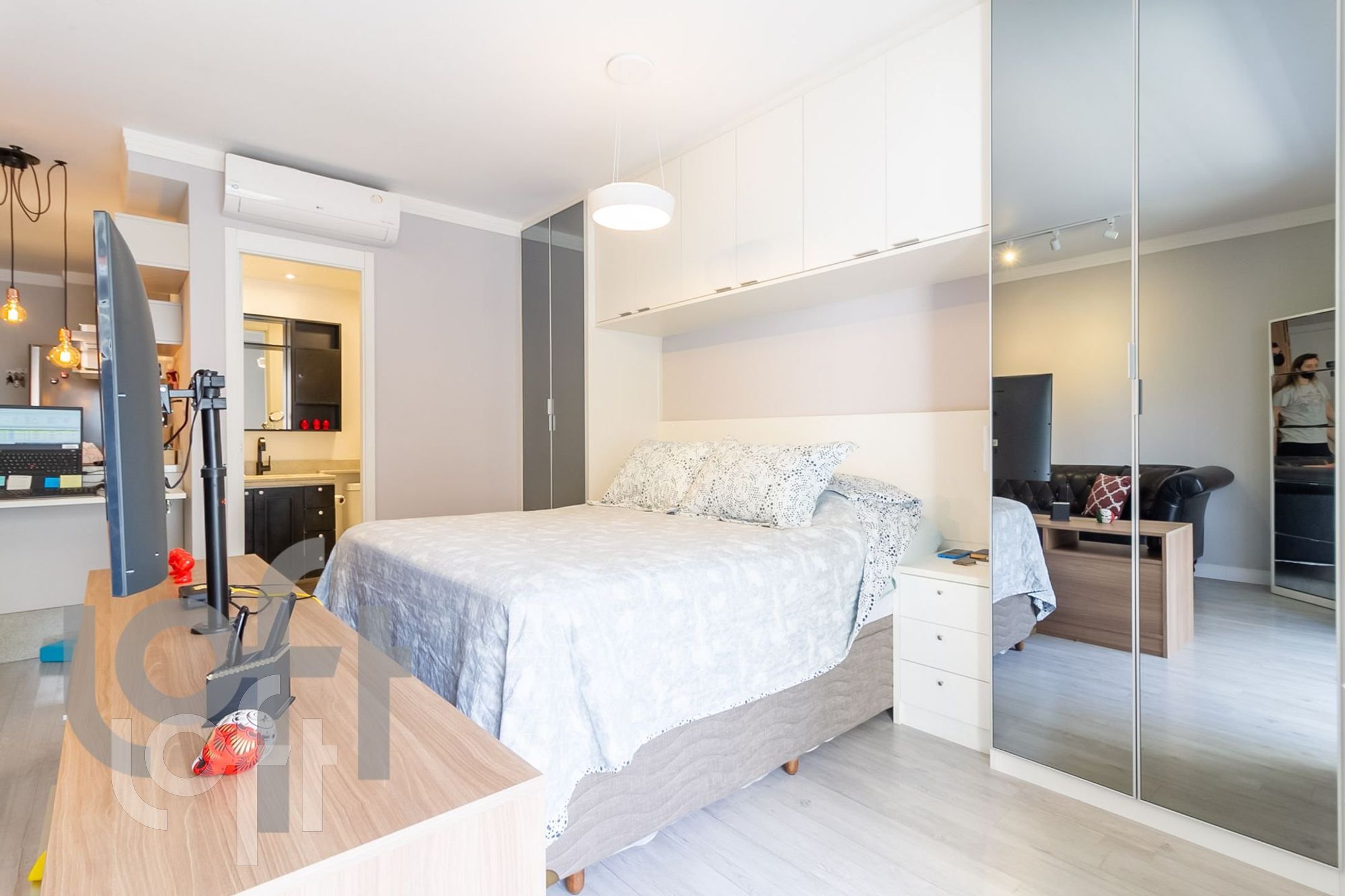 Apartamento à venda com 1 quarto, 42m² - Foto 3