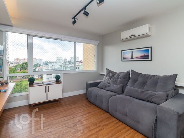 Apartamento com 86m², 3 dormitórios, 1 suíte, 2 vagas, Cristo Redentor em Porto Alegre