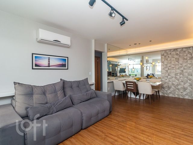 Apartamento com 86m², 3 dormitórios, 1 suíte, 2 vagas, Cristo Redentor em Porto Alegre