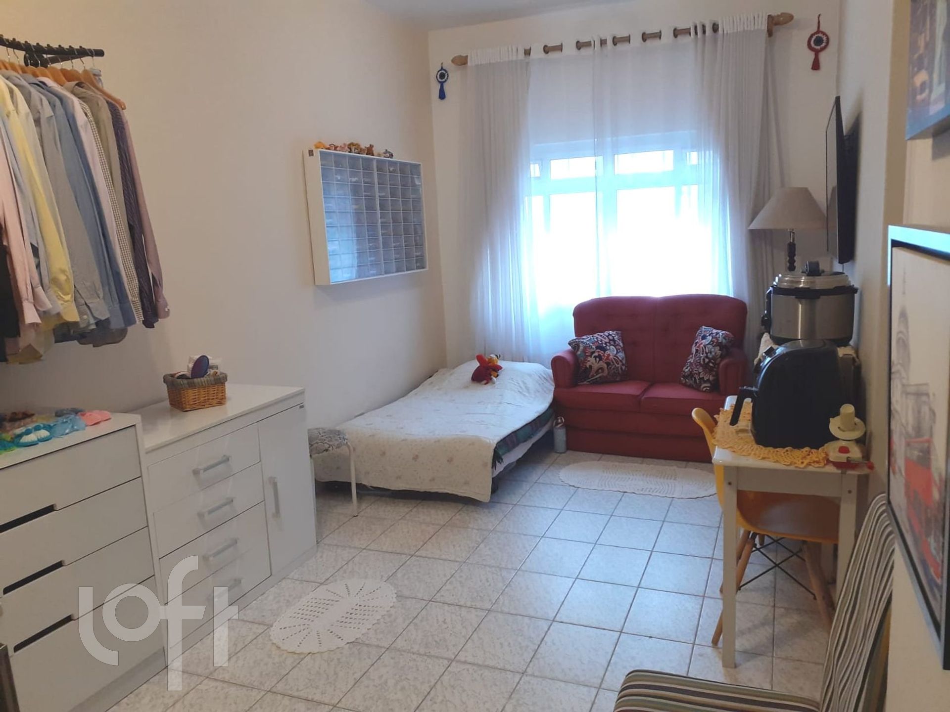 Apartamento à venda com 1 quarto, 28m² - Foto 1