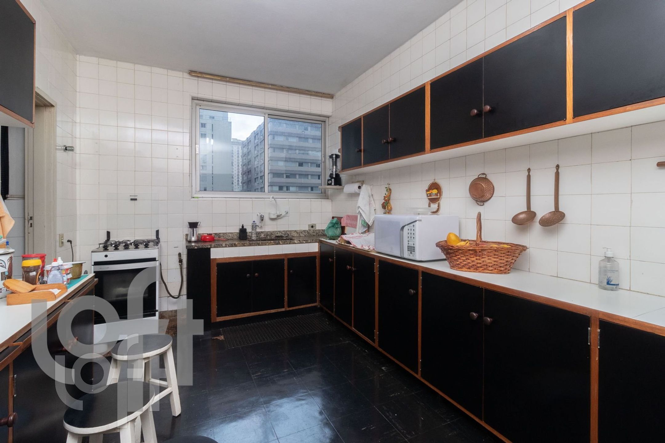 Apartamento à venda com 3 quartos, 175m² - Foto 28