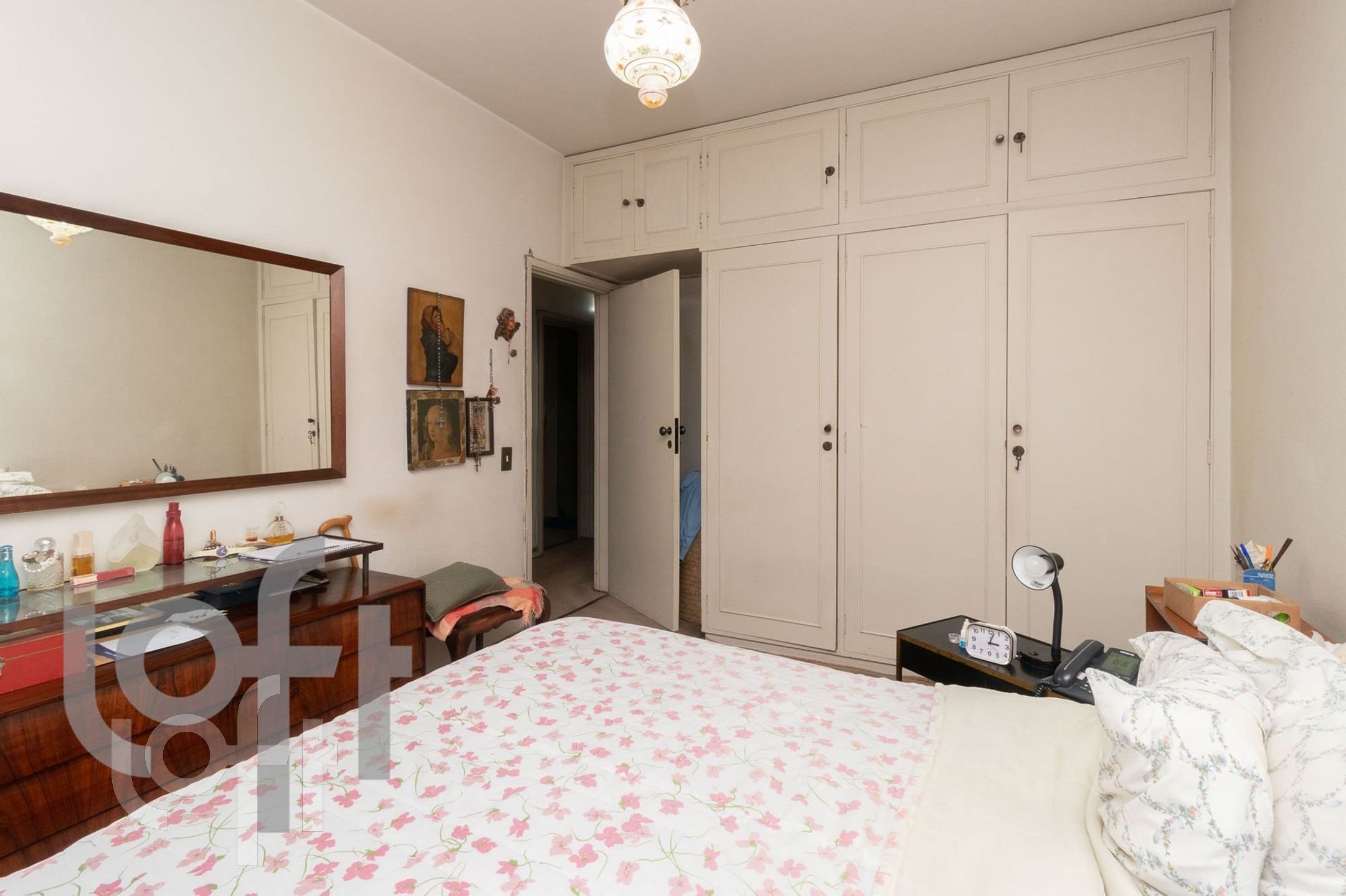 Apartamento à venda com 3 quartos, 175m² - Foto 2