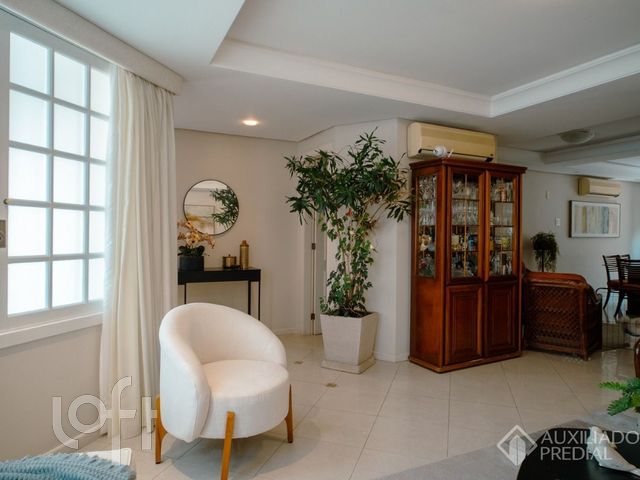 Casa em Condomínio com 245m², 3 dormitórios, 1 suíte, 3 vagas, Boa Vista em Porto Alegre