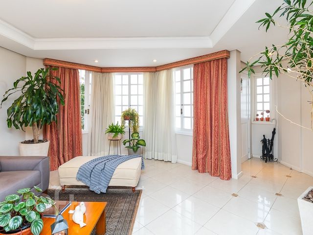 Casa em Condomínio com 245m², 3 dormitórios, 1 suíte, 1 vaga, Boa Vista em Porto Alegre