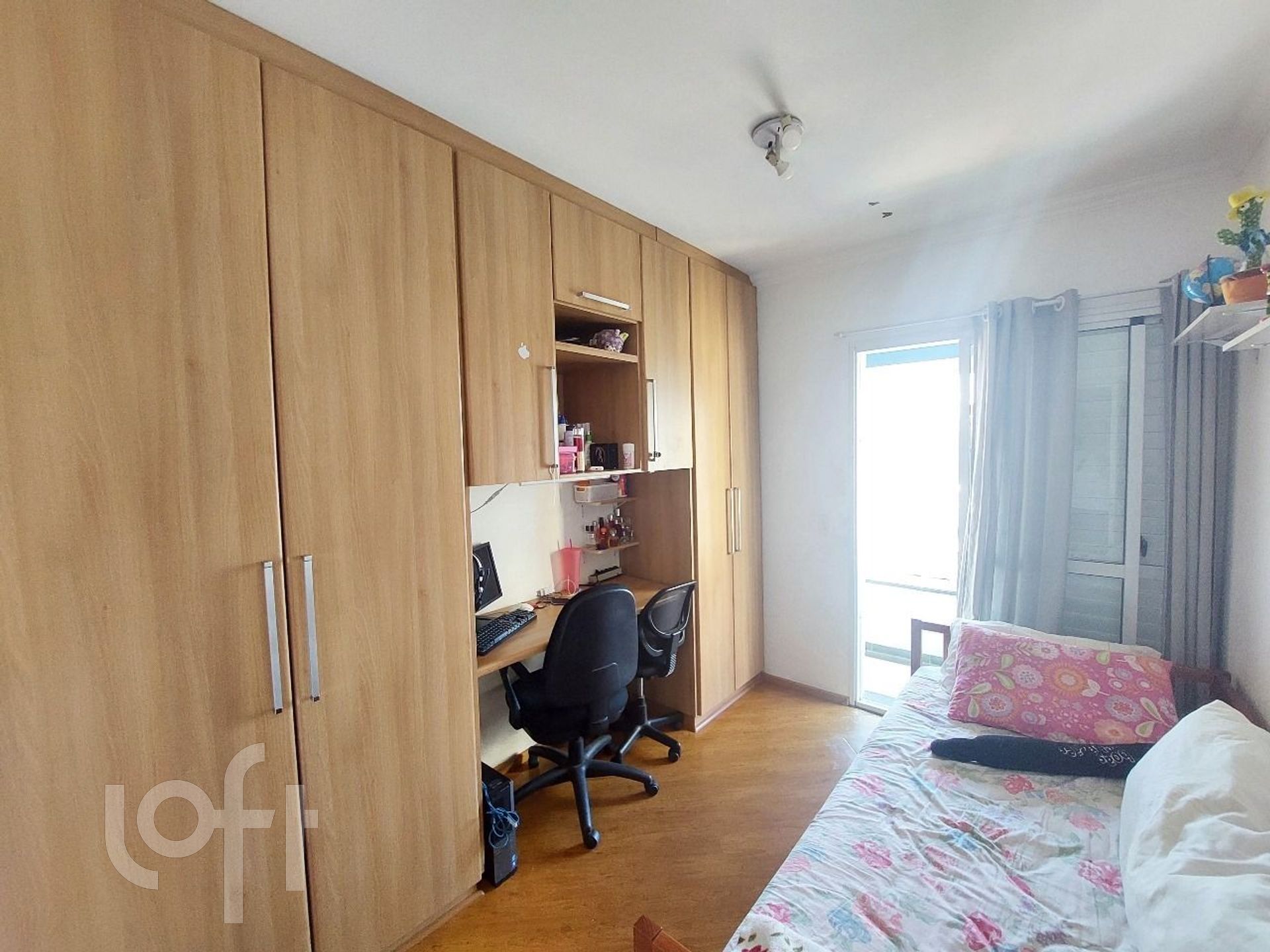 Apartamento à venda com 3 quartos, 94m² - Foto 11