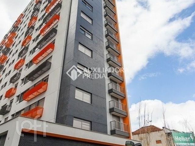 Apartamento com 61m², 2 dormitórios, 1 suíte, 1 vaga, Santana em Porto Alegre